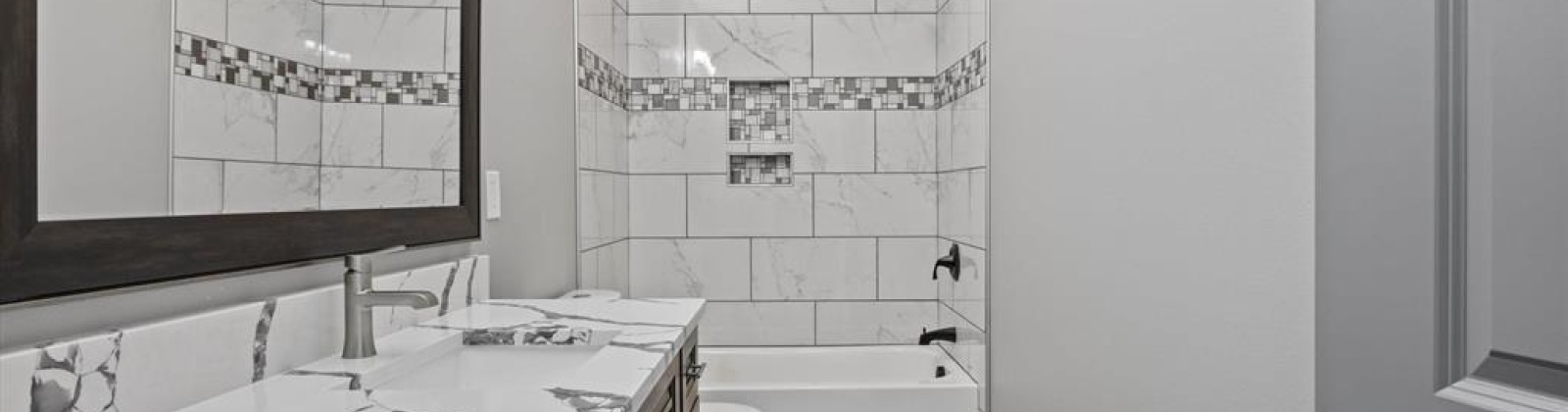 Ivone Dr, Sunnyside, Washington 98944, 4 Bedrooms Bedrooms, 0 ,2 BathroomsBathrooms,Houses,For Sale,Ivone Dr,0,284692
