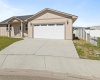 Ivone Dr, Sunnyside, Washington 98944, 4 Bedrooms Bedrooms, 0 ,2 BathroomsBathrooms,Houses,For Sale,Ivone Dr,0,284692