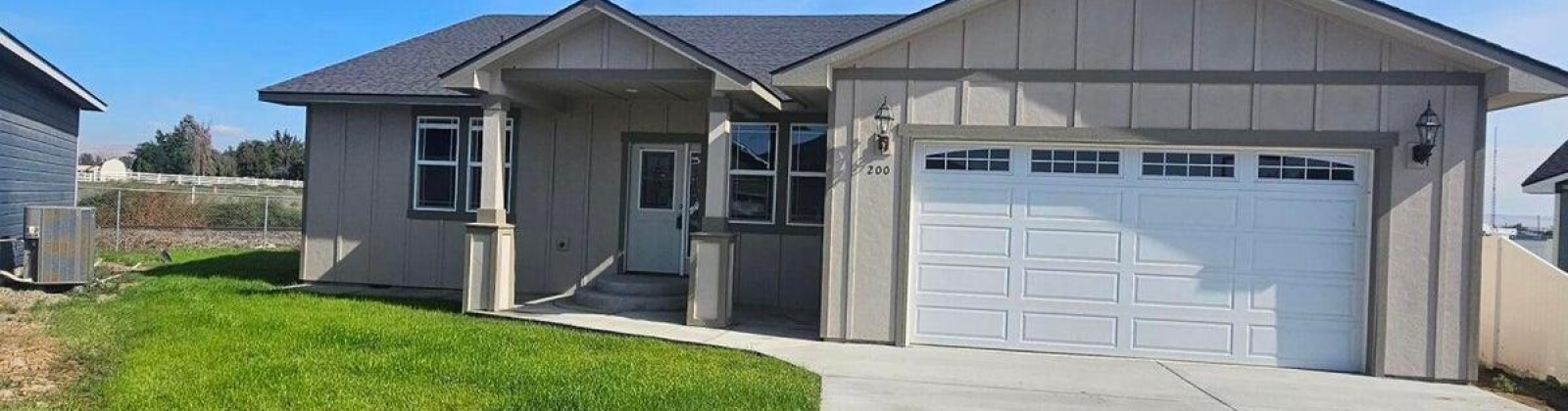 Ivone Dr, Sunnyside, Washington 98944, 4 Bedrooms Bedrooms, 0 ,2 BathroomsBathrooms,Houses,For Sale,Ivone Dr,0,284692