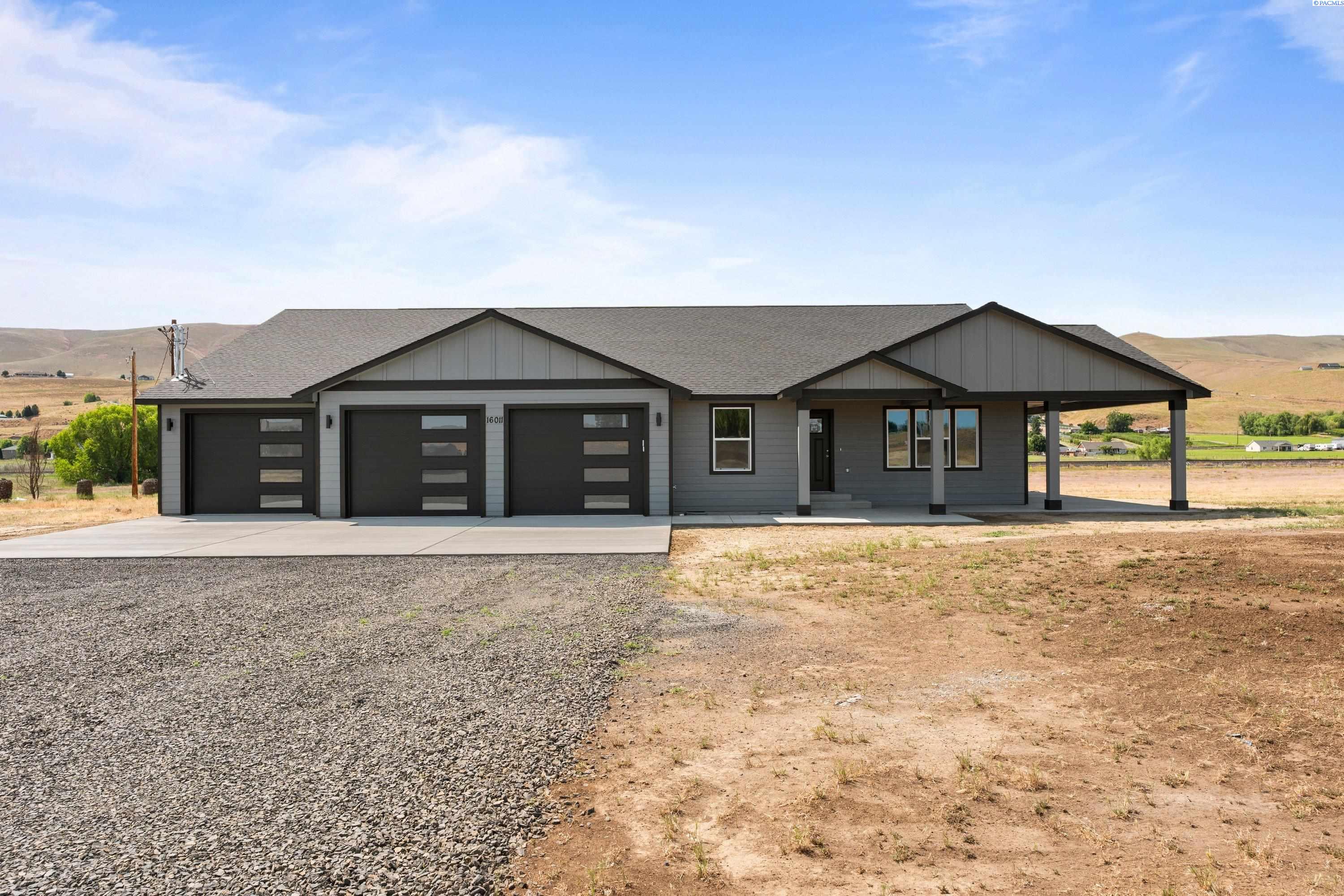 1620 PR NW, Prosser, Washington 99350, 3 Bedrooms Bedrooms, 0 ,2 BathroomsBathrooms,Houses,For Sale,1620 PR NW,0,284700