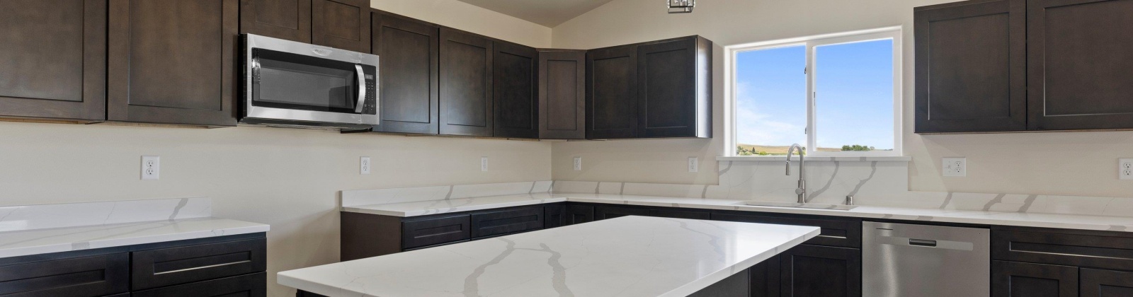 1620 PR NW, Prosser, Washington 99350, 3 Bedrooms Bedrooms, 0 ,2 BathroomsBathrooms,Houses,For Sale,1620 PR NW,0,284700