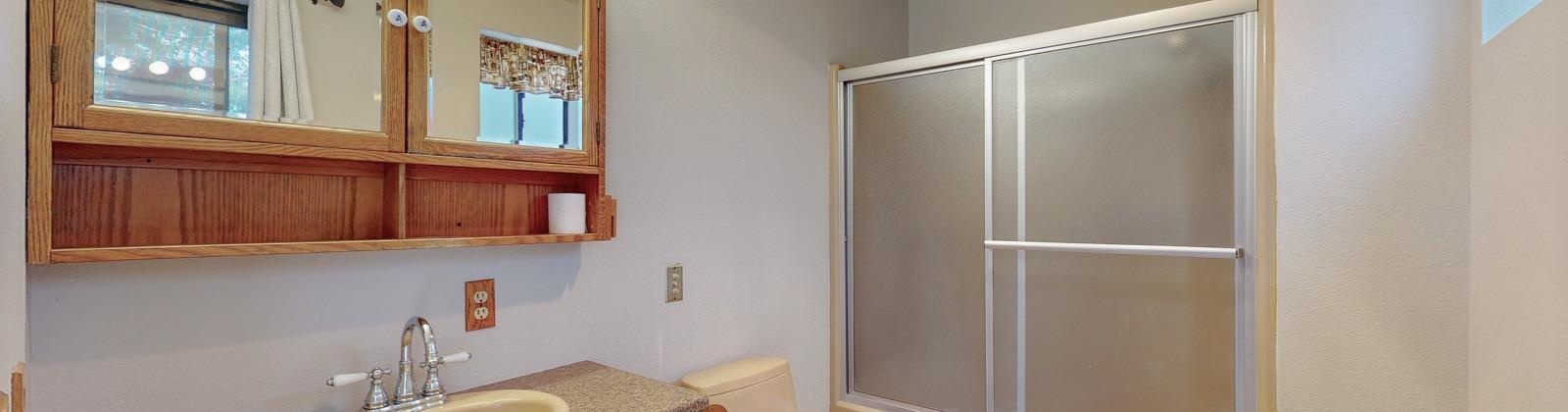 Arthur Street, Kennewick, Washington 99336, 3 Bedrooms Bedrooms, ,3 BathroomsBathrooms,For Sale,Arthur Street,284711