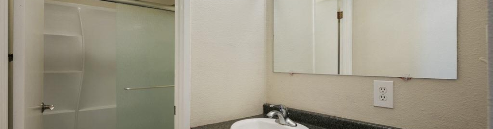 Crestview St #22, Pullman, Washington 99163, 1 Bedroom Bedrooms, ,1 BathroomBathrooms,Condos/townhomes,For Sale,Crestview St #22,284719