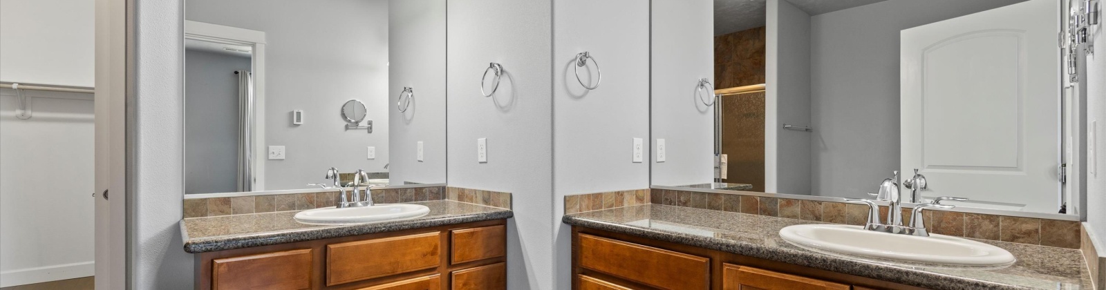 Pikes Peak Drive, West Richland, Washington 99353, 5 Bedrooms Bedrooms, ,3 BathroomsBathrooms,For Sale,Pikes Peak Drive,284725