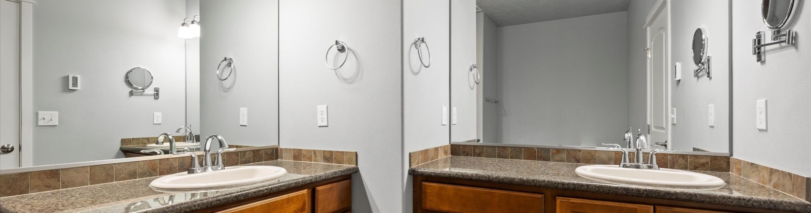 Pikes Peak Drive, West Richland, Washington 99353, 5 Bedrooms Bedrooms, ,3 BathroomsBathrooms,For Sale,Pikes Peak Drive,284725