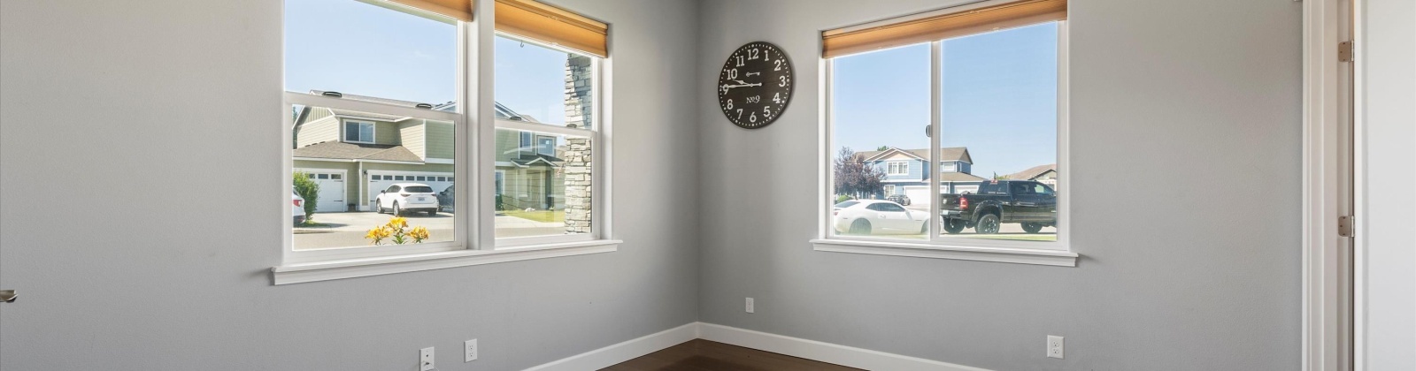 Pikes Peak Drive, West Richland, Washington 99353, 5 Bedrooms Bedrooms, ,3 BathroomsBathrooms,For Sale,Pikes Peak Drive,284725