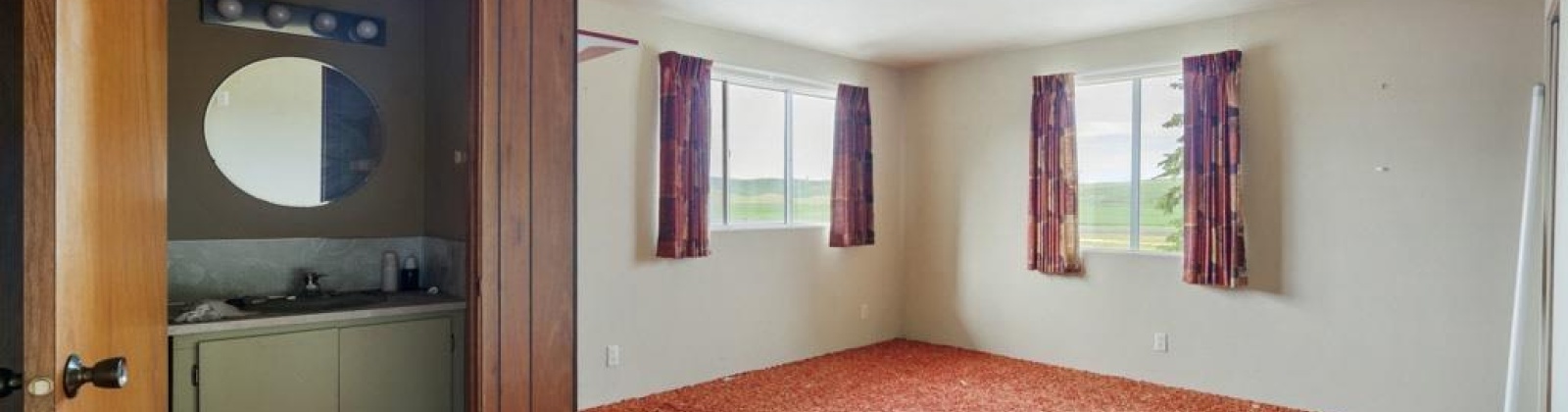 Parkway, Uniontown, Washington 99179, 2 Bedrooms Bedrooms, ,4 BathroomsBathrooms,For Sale,Parkway,284729