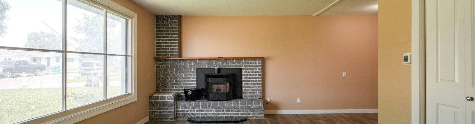 11th Ave, Kennewick, Washington 99337, 3 Bedrooms Bedrooms, 0 ,1 BathroomBathrooms,Houses,For Sale,11th Ave,0,284731