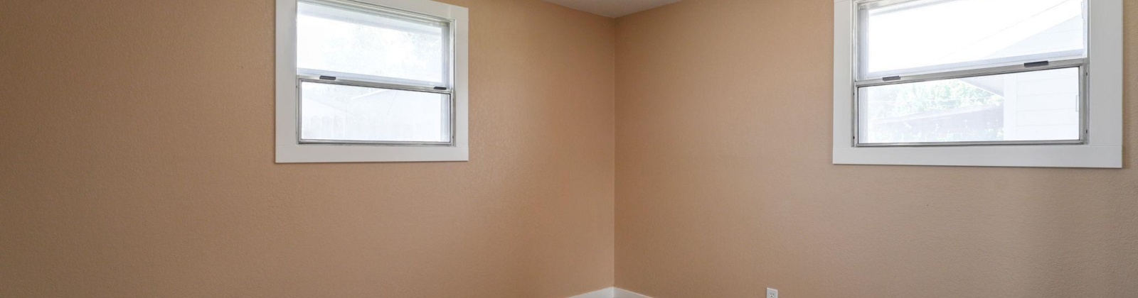 11th Ave, Kennewick, Washington 99337, 3 Bedrooms Bedrooms, 0 ,1 BathroomBathrooms,Houses,For Sale,11th Ave,0,284731