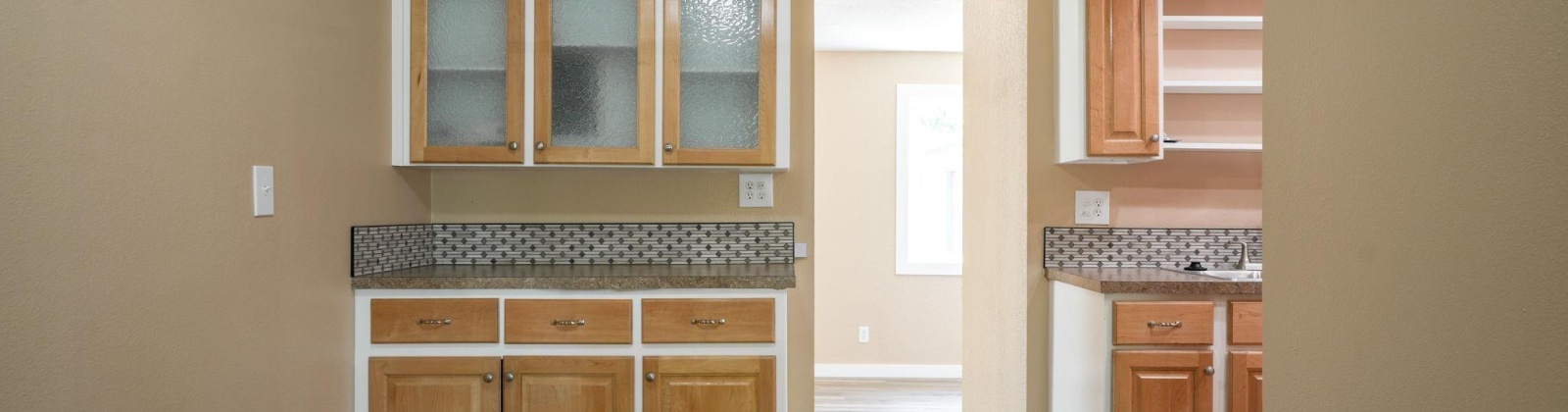 11th Ave, Kennewick, Washington 99337, 3 Bedrooms Bedrooms, 0 ,1 BathroomBathrooms,Houses,For Sale,11th Ave,0,284731