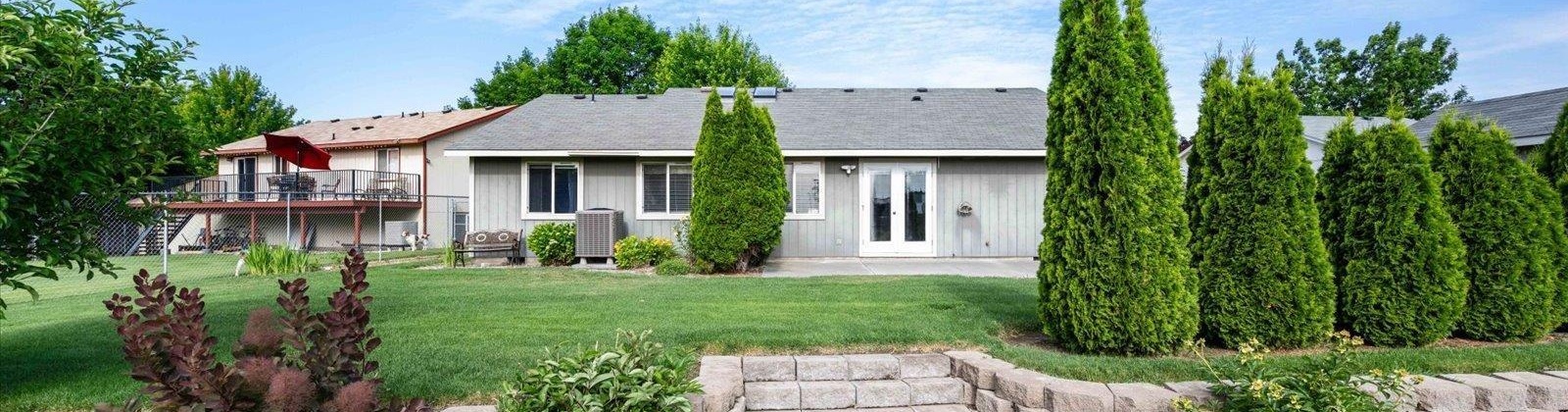 Iris St, West Richland, Washington 99353, 4 Bedrooms Bedrooms, ,2 BathroomsBathrooms,For Sale,Iris St,284735