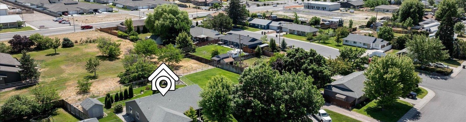 Iris St, West Richland, Washington 99353, 4 Bedrooms Bedrooms, ,2 BathroomsBathrooms,For Sale,Iris St,284735
