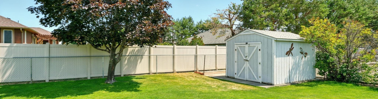 Dougville, Pasco, Washington 99301, 3 Bedrooms Bedrooms, ,3 BathroomsBathrooms,For Sale,Dougville,284737