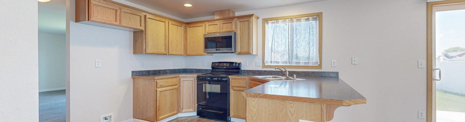 Atlanta Lane, Pasco, Washington 99301, 4 Bedrooms Bedrooms, ,3 BathroomsBathrooms,For Sale,Atlanta Lane,284739