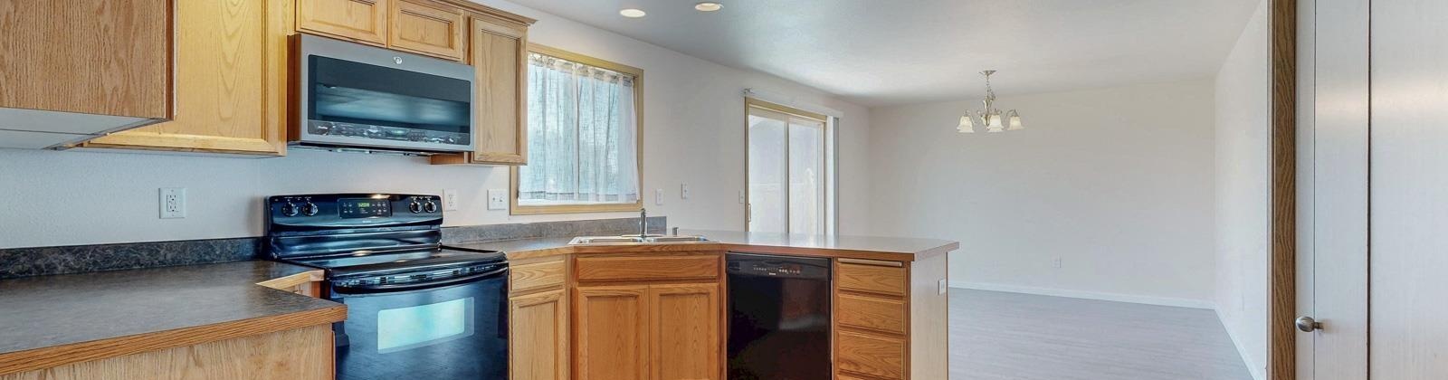 Atlanta Lane, Pasco, Washington 99301, 4 Bedrooms Bedrooms, ,3 BathroomsBathrooms,For Sale,Atlanta Lane,284739
