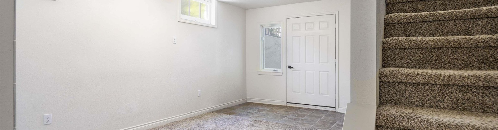 Court Street, Prosser, Washington 99350, 6 Bedrooms Bedrooms, ,3 BathroomsBathrooms,Site Built-owned Lot,For Sale,Court Street,284800