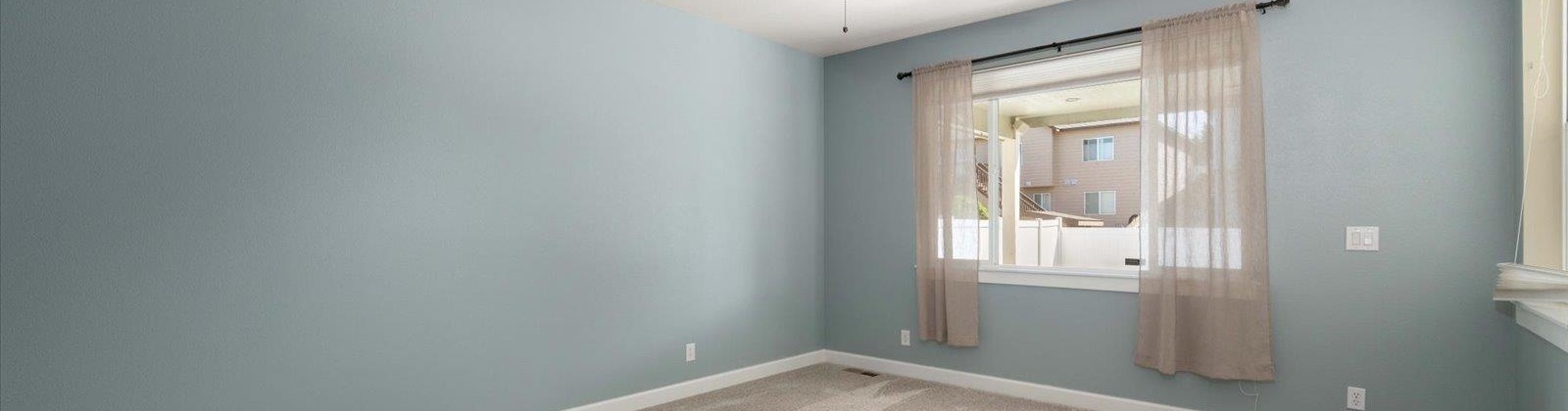 5th Avenue, Kennewick, Washington 99336, 5 Bedrooms Bedrooms, ,3 BathroomsBathrooms,For Sale,5th Avenue,284798