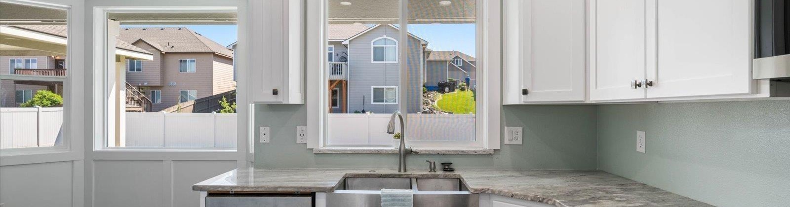 5th Avenue, Kennewick, Washington 99336, 5 Bedrooms Bedrooms, ,3 BathroomsBathrooms,For Sale,5th Avenue,284798