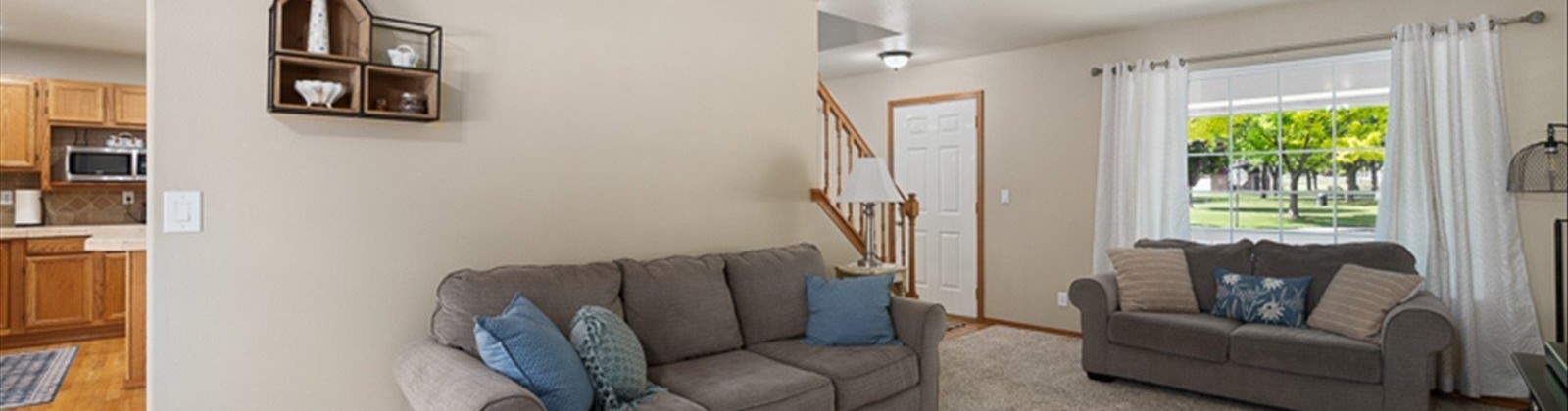 31st Avenue, Kennewick, Washington 99337, 4 Bedrooms Bedrooms, ,4 BathroomsBathrooms,Site Built-owned Lot,For Sale,31st Avenue,284784