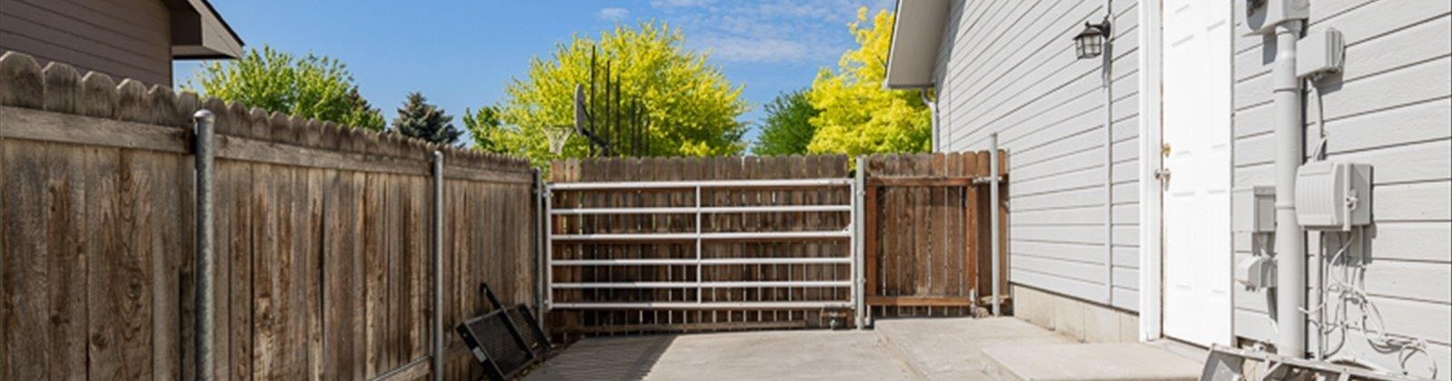 31st Avenue, Kennewick, Washington 99337, 4 Bedrooms Bedrooms, ,4 BathroomsBathrooms,Site Built-owned Lot,For Sale,31st Avenue,284784