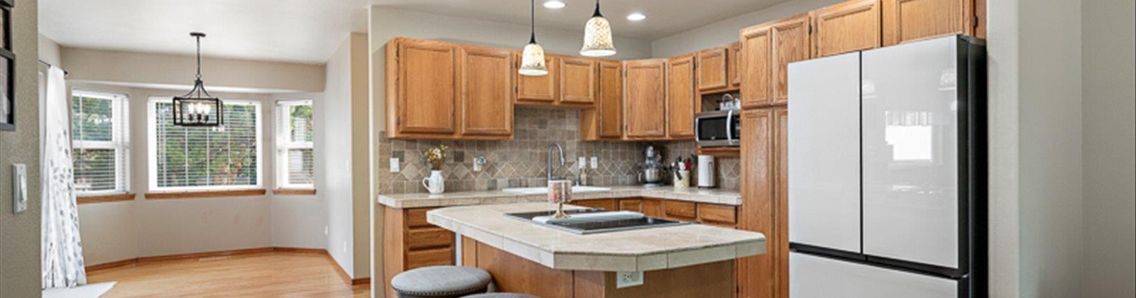 31st Avenue, Kennewick, Washington 99337, 4 Bedrooms Bedrooms, ,4 BathroomsBathrooms,Site Built-owned Lot,For Sale,31st Avenue,284784