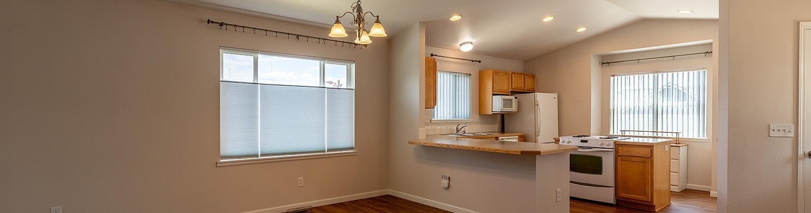 Capri Ct, Pullman, Washington 99163, 3 Bedrooms Bedrooms, ,2 BathroomsBathrooms,Condo,For Sale,Capri Ct,284786
