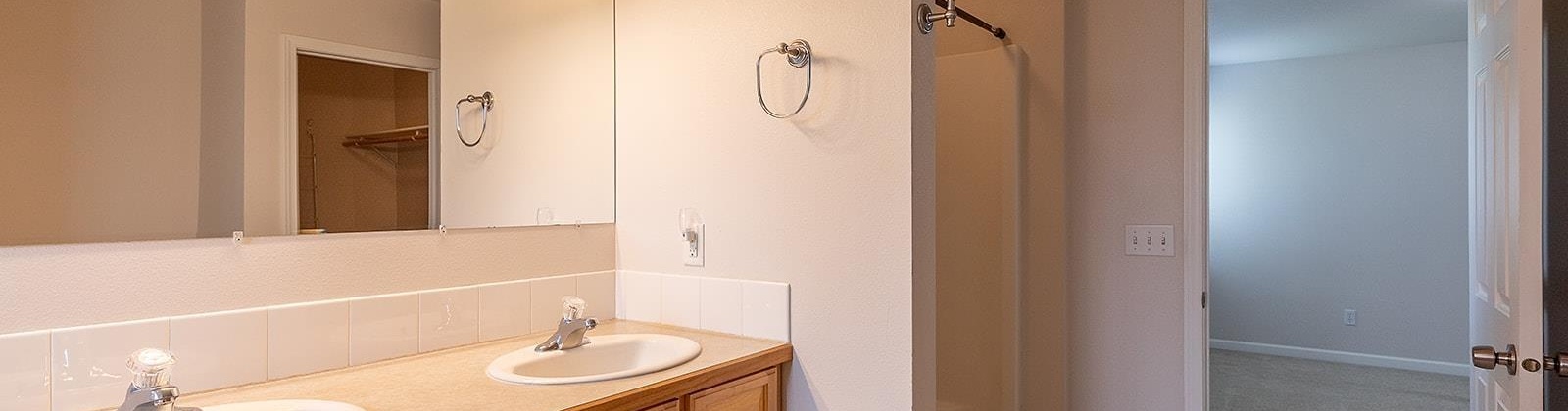 Capri Ct, Pullman, Washington 99163, 3 Bedrooms Bedrooms, ,2 BathroomsBathrooms,Condo,For Sale,Capri Ct,284786