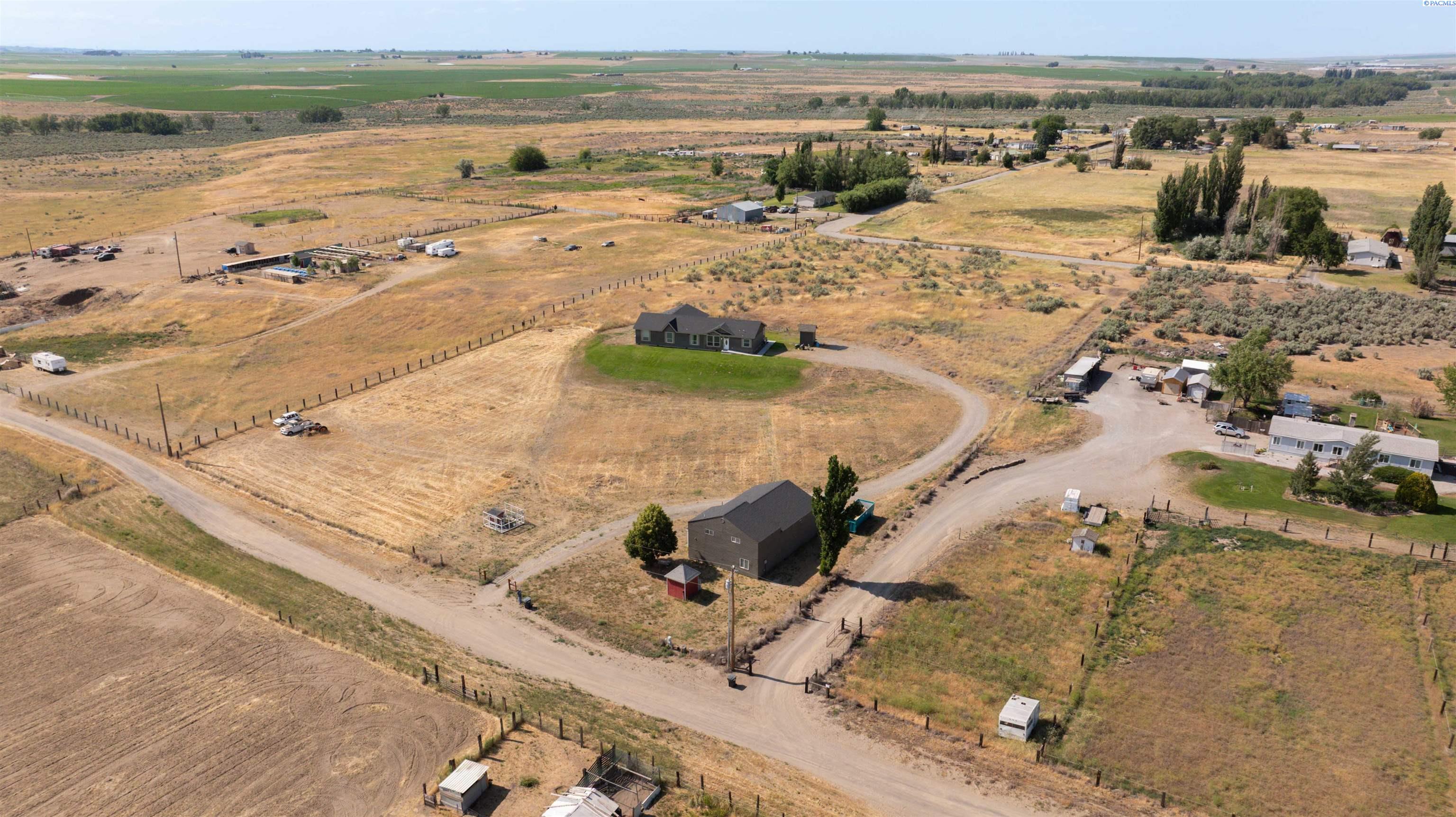 Tree Farm Road, Pasco, Washington 99301, 3 Bedrooms Bedrooms, 0 ,3 BathroomsBathrooms,Manufactured Homes,For Sale,Tree Farm Road,0,284793
