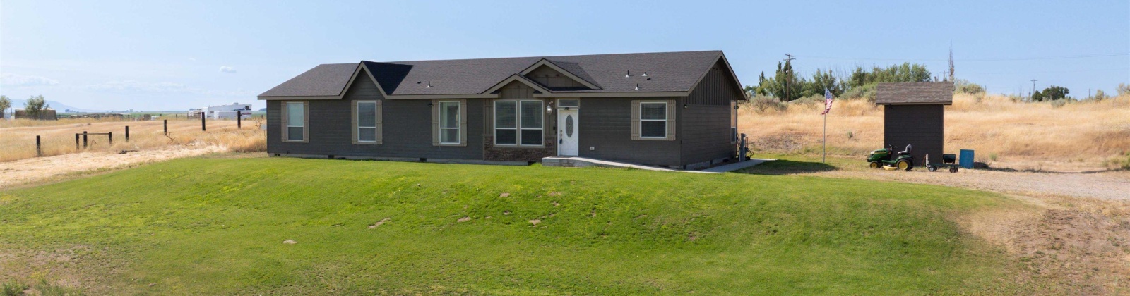 Tree Farm Road, Pasco, Washington 99301, 3 Bedrooms Bedrooms, 0 ,3 BathroomsBathrooms,Manufactured Homes,For Sale,Tree Farm Road,0,284793