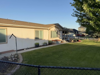 5th Pl., Kennewick, Washington 99336-9, 4 Bedrooms Bedrooms, ,2 BathroomsBathrooms,Manufactured-owned Lot,For Sale,5th Pl.,284827