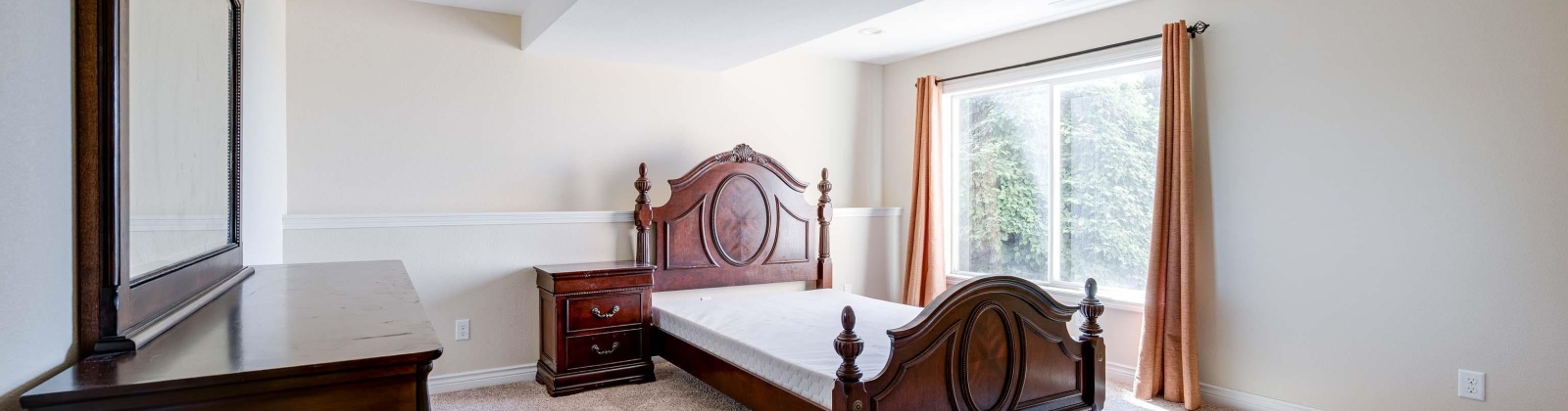 Meyer, Pullman, Washington 99163, 6 Bedrooms Bedrooms, ,4 BathroomsBathrooms,Site Built-owned Lot,For Sale,Meyer,284829
