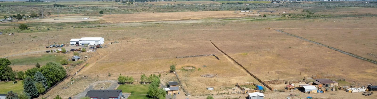 RD H.8, Moses Lake, Washington 98837, 3 Bedrooms Bedrooms, ,2 BathroomsBathrooms,Manufactured-owned Lot,For Sale,RD H.8,284843