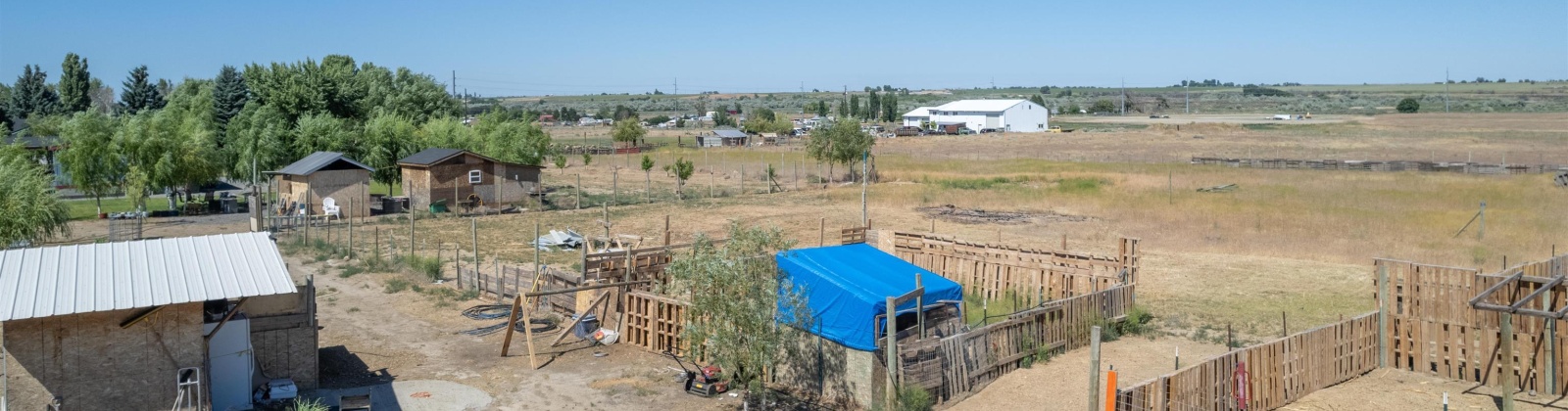 RD H.8, Moses Lake, Washington 98837, 3 Bedrooms Bedrooms, ,2 BathroomsBathrooms,Manufactured-owned Lot,For Sale,RD H.8,284843