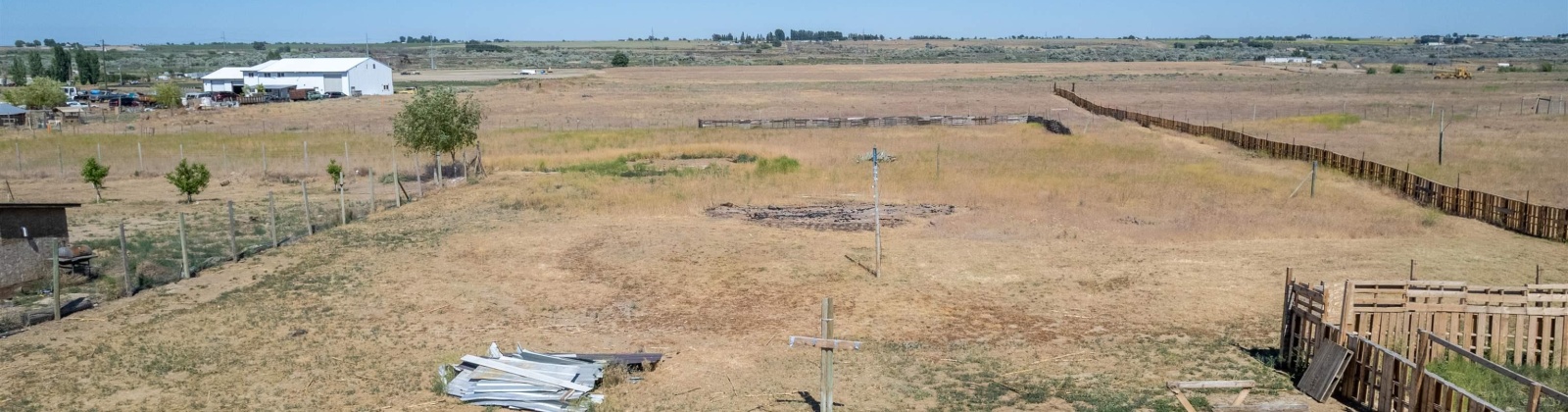 RD H.8, Moses Lake, Washington 98837, 3 Bedrooms Bedrooms, ,2 BathroomsBathrooms,Manufactured-owned Lot,For Sale,RD H.8,284843