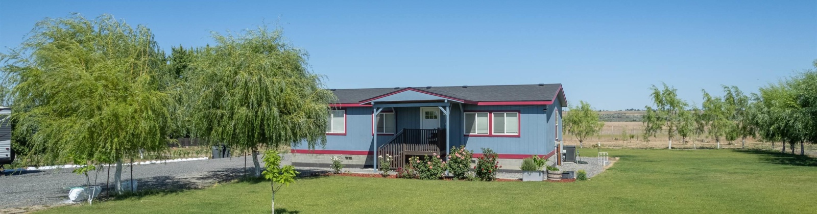 RD H.8, Moses Lake, Washington 98837, 3 Bedrooms Bedrooms, ,2 BathroomsBathrooms,Manufactured-owned Lot,For Sale,RD H.8,284843