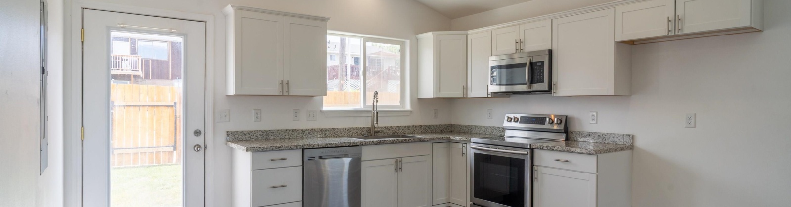 7th Avenue, Warden, Washington 98857, 3 Bedrooms Bedrooms, ,2 BathroomsBathrooms,For Sale,7th Avenue,284839