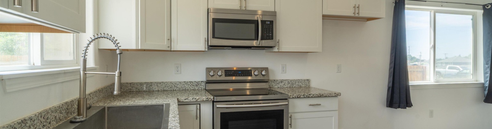 7th Avenue, Warden, Washington 98857, 3 Bedrooms Bedrooms, ,2 BathroomsBathrooms,For Sale,7th Avenue,284839