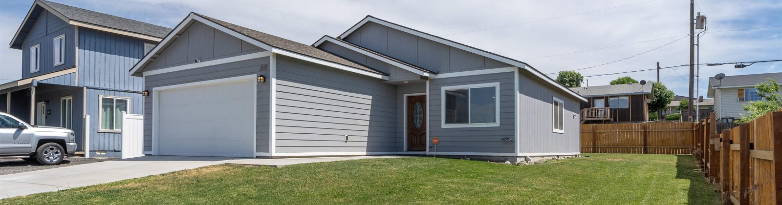7th Avenue, Warden, Washington 98857, 3 Bedrooms Bedrooms, ,2 BathroomsBathrooms,For Sale,7th Avenue,284839