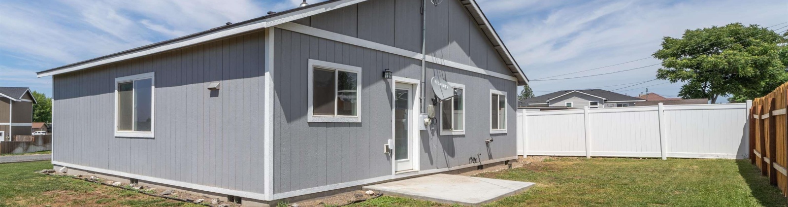 7th Avenue, Warden, Washington 98857, 3 Bedrooms Bedrooms, ,2 BathroomsBathrooms,For Sale,7th Avenue,284839