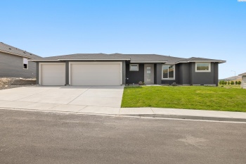 Belfair Pl, Kennewick, Washington 99338, 3 Bedrooms Bedrooms, ,2 BathroomsBathrooms,Site Built-owned Lot,For Sale,Belfair Pl,284837