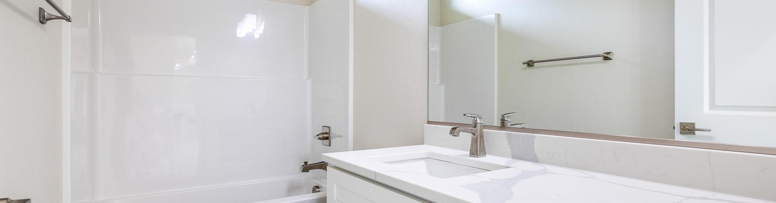Belfair Pl, Kennewick, Washington 99338, 3 Bedrooms Bedrooms, ,2 BathroomsBathrooms,Site Built-owned Lot,For Sale,Belfair Pl,284837