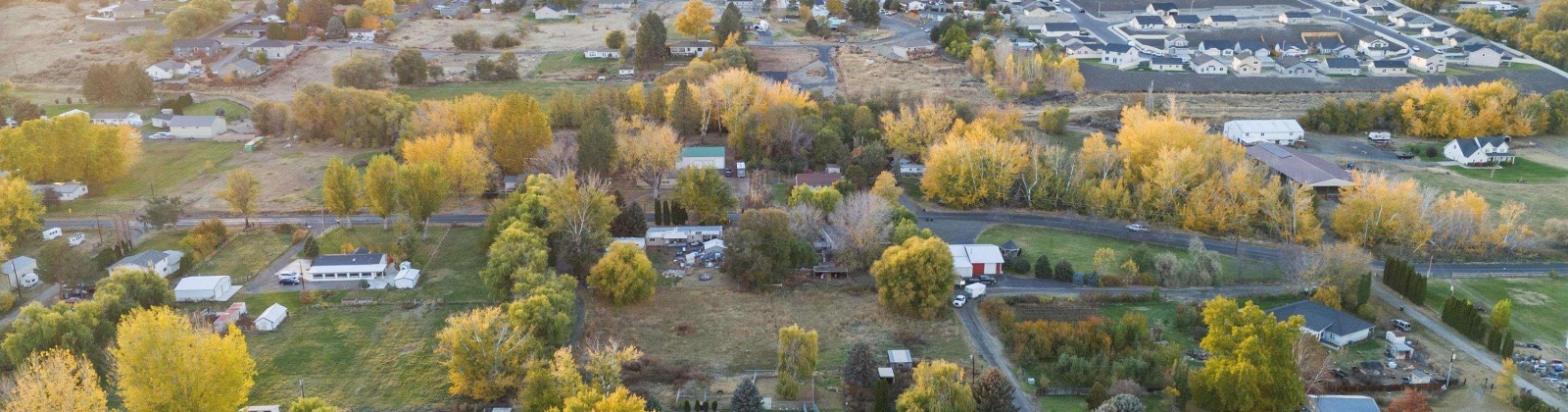 River Rd, Benton City, Washington 99320, 3 Bedrooms Bedrooms, ,2 BathroomsBathrooms,Manufactured-owned Lot,For Sale,River Rd,284859