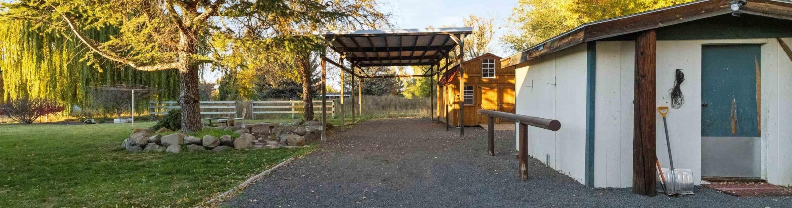 River Rd, Benton City, Washington 99320, 3 Bedrooms Bedrooms, ,2 BathroomsBathrooms,Manufactured-owned Lot,For Sale,River Rd,284859