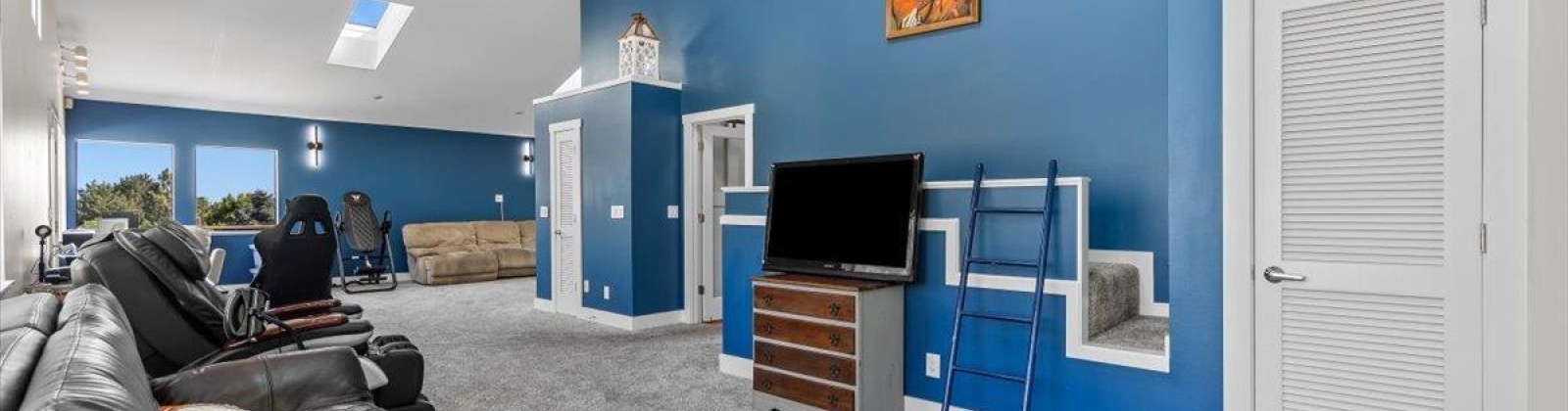 High Meadows Street, Richland, Washington 99352, 5 Bedrooms Bedrooms, ,4 BathroomsBathrooms,For Sale,High Meadows Street,284847