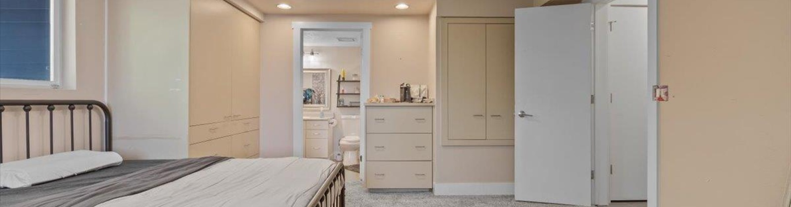 High Meadows Street, Richland, Washington 99352, 5 Bedrooms Bedrooms, ,4 BathroomsBathrooms,For Sale,High Meadows Street,284847