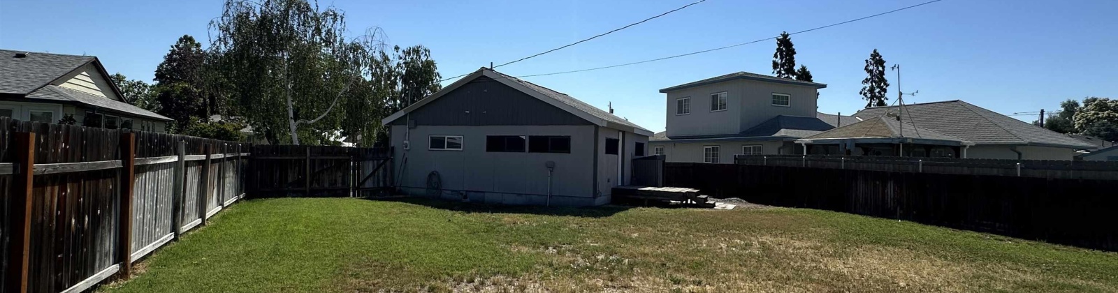 Robert Ave, Richland, Washington 99352, 2 Bedrooms Bedrooms, ,1 BathroomBathrooms,For Sale,Robert Ave,284846