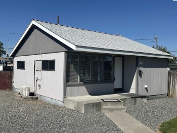Robert Ave, Richland, Washington 99352, 2 Bedrooms Bedrooms, ,1 BathroomBathrooms,For Sale,Robert Ave,284846