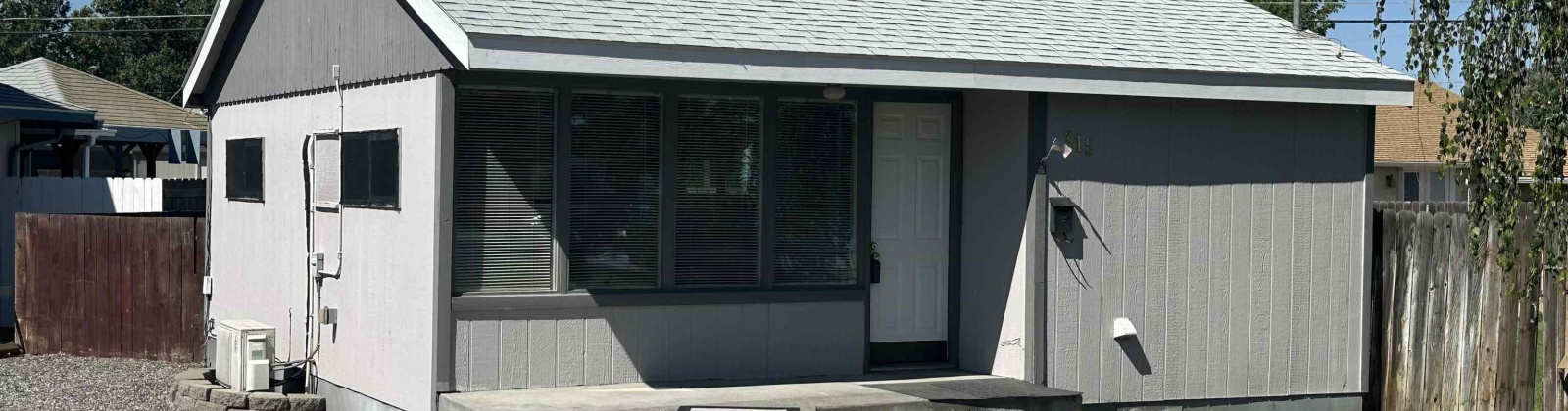 Robert Ave, Richland, Washington 99352, 2 Bedrooms Bedrooms, ,1 BathroomBathrooms,For Sale,Robert Ave,284846