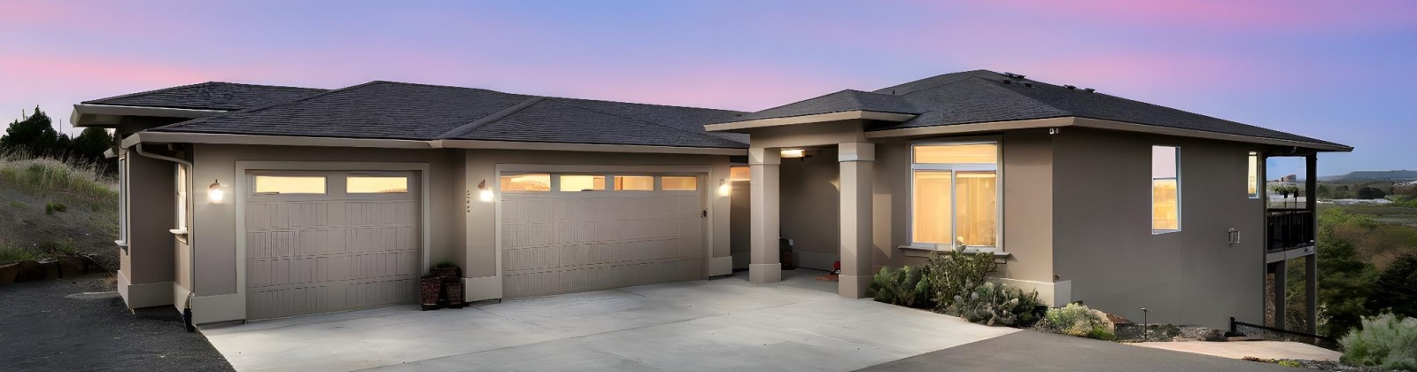 Columbia Park Trail, Richland, Washington 99352, 4 Bedrooms Bedrooms, ,3 BathroomsBathrooms,Site Built-owned Lot,For Sale,Columbia Park Trail,283342