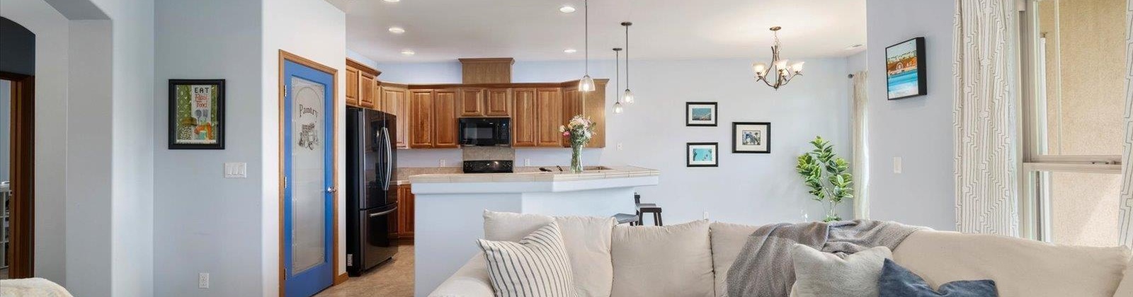 30th Ave Bldg E #102, Kennewick, Washington 99337, 2 Bedrooms Bedrooms, ,2 BathroomsBathrooms,Town House,For Sale,30th Ave Bldg E #102,282785